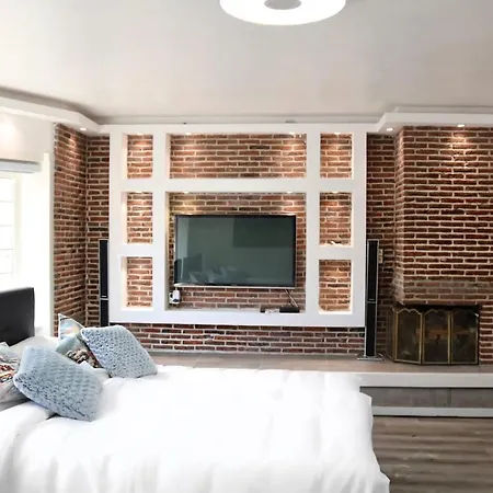 Pensión Pension Marco *